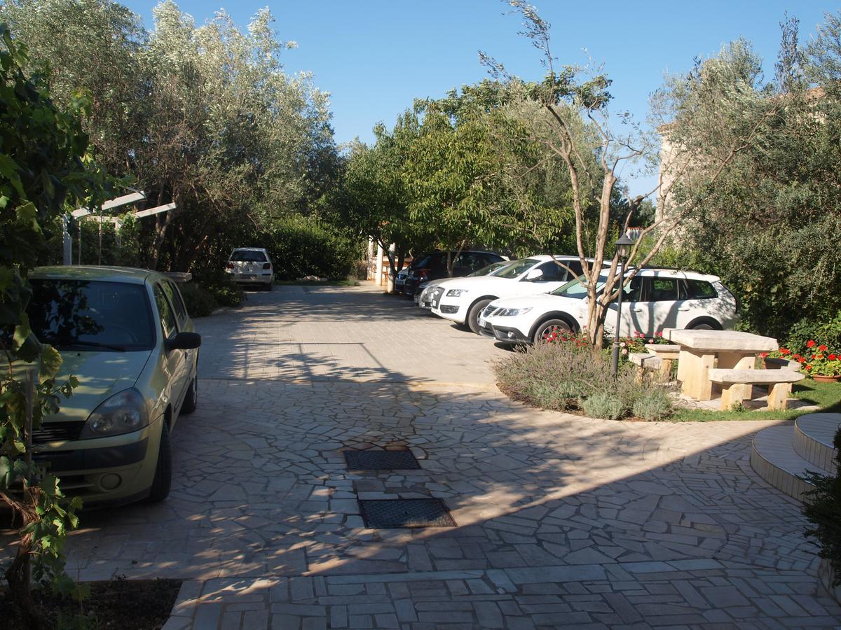 Apartments Paloma Blanca Medulin Bagian luar foto